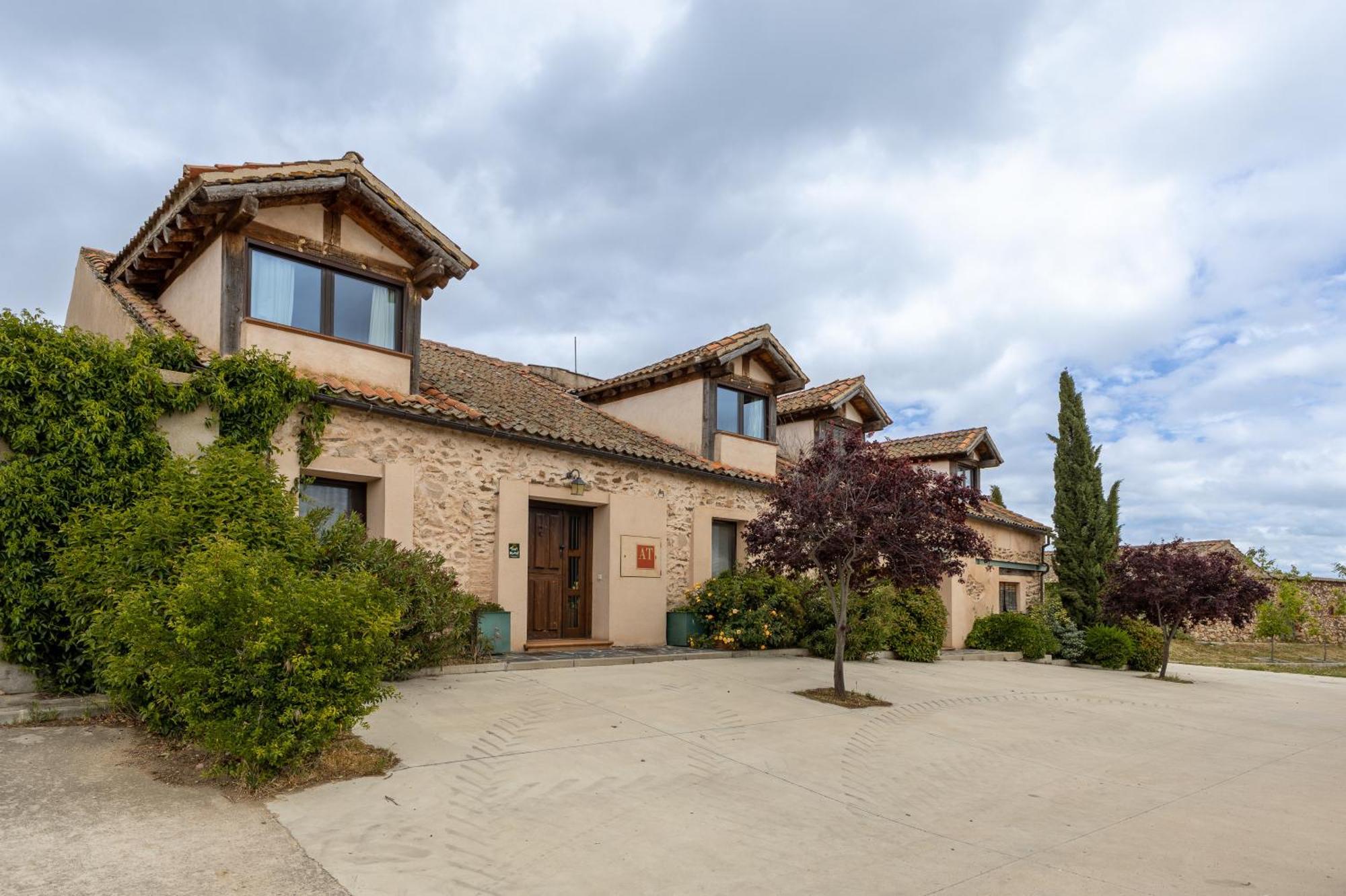 La Casona Y Casitas De Tabladillo Βίλα Santa Maria la Real de Nieva Εξωτερικό φωτογραφία